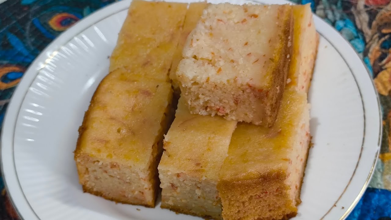 लुसलुशीत आणि जाळीदार गाजर केक रेसिपी|कढईमध्ये बनवा गाजर केक|Without oven Carrot cake recipe 