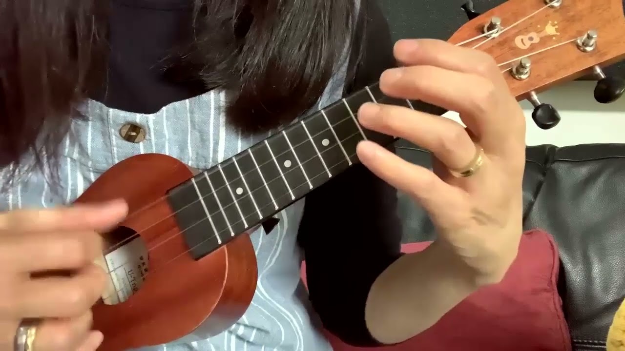 Kiwaya U-Trip 01 - more test playing - ADF#B tuning (a tone higher than GCEA)
