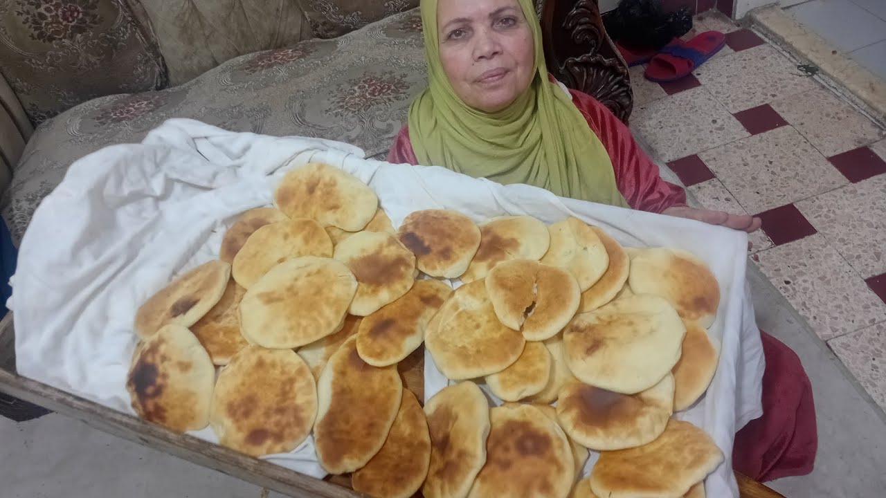 احلي عيش شامي مخبوز 