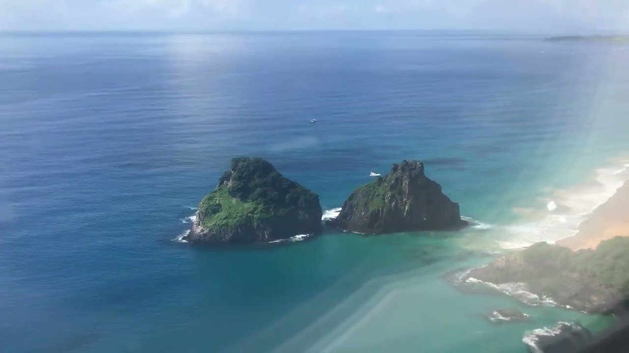 Pouso em Fernando de Noronha 