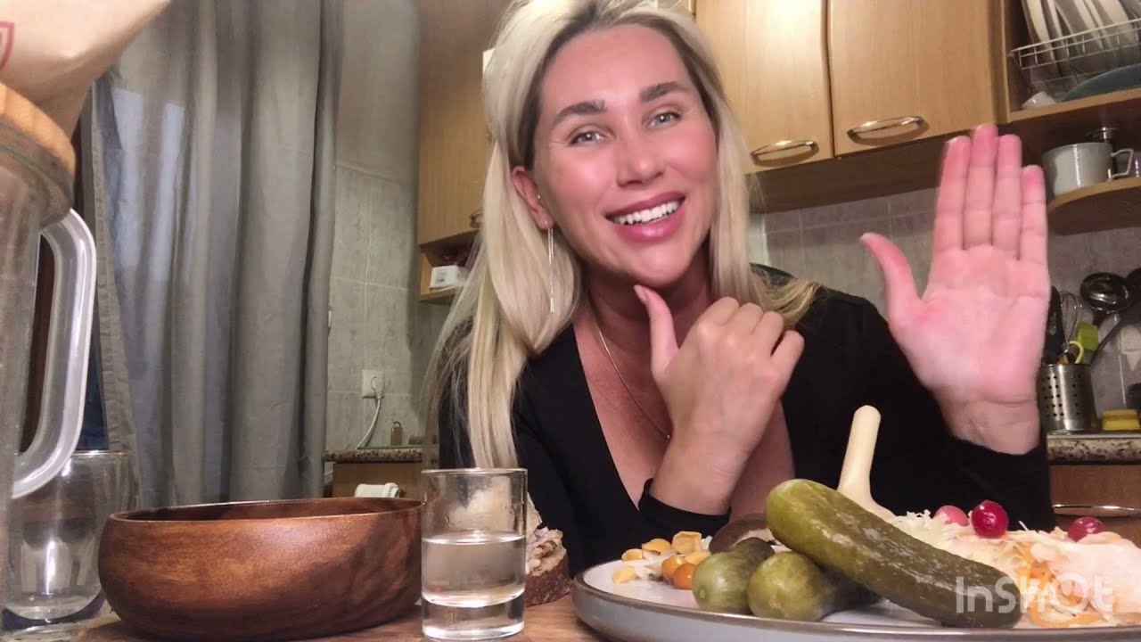 MUKBANG/СЕКС ЗА ДЕНЬГИ/КАРТОШКА С СОЛЕНЬЯМИ