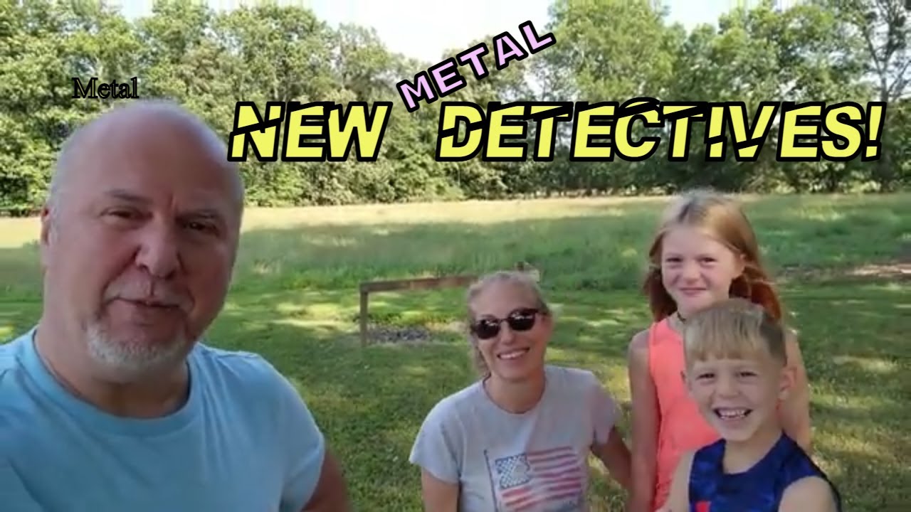 Kids Metal Detecting for coins and Treasure!