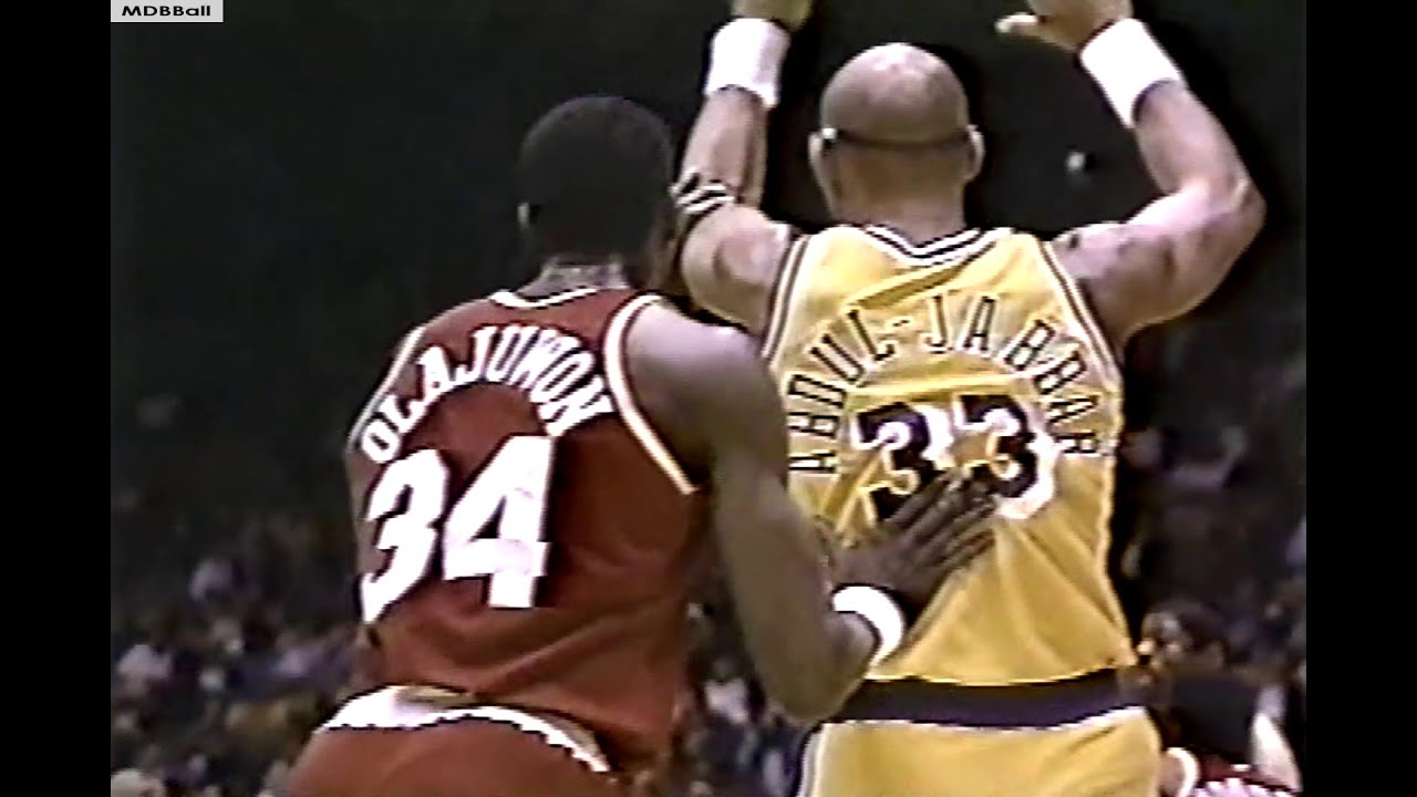 Final NBA Duel - Kareem Abdul-Jabbar Battles Hakeem Olajuwon Rockets @ Lakers March 1989