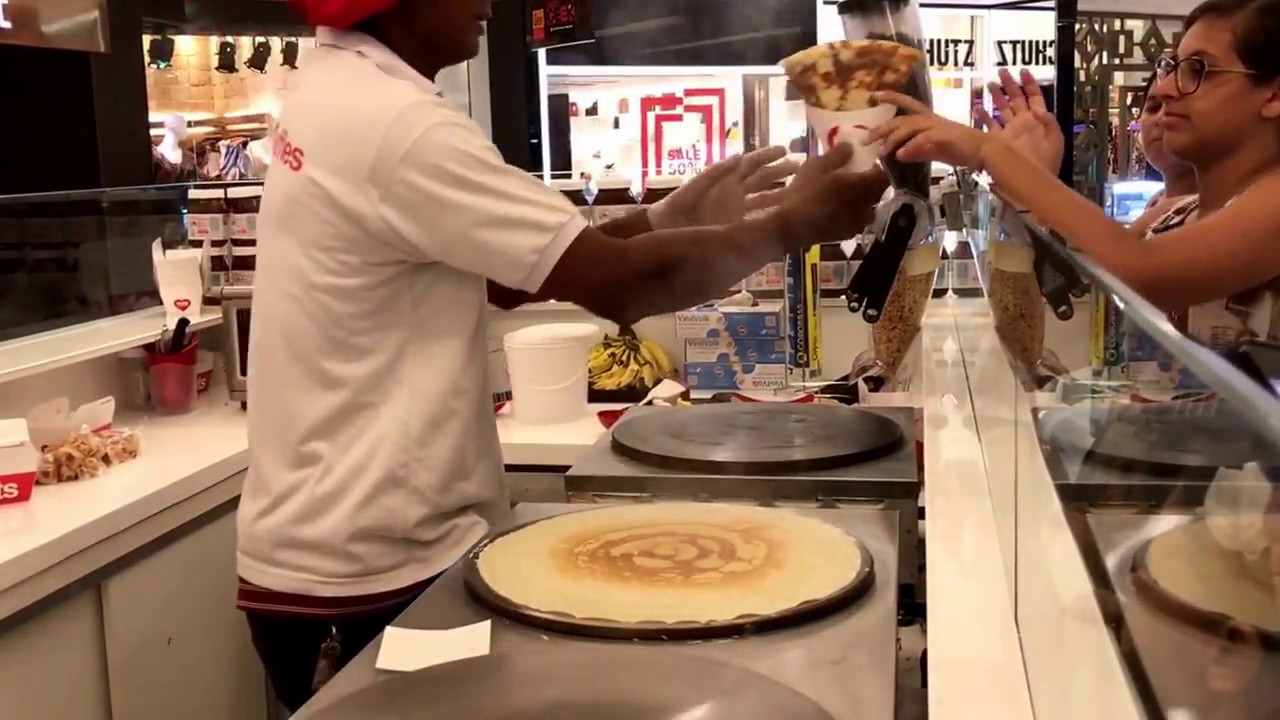 Crepe nutella morango delicia Shoping  Recife Brasil - 2017
