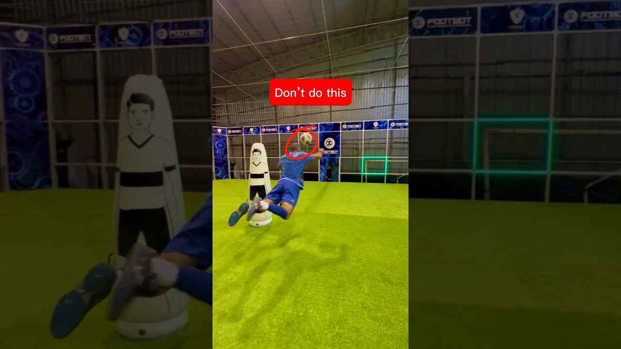 How to Diving Header #football #soccer #fu&szlig;ball #futbol #voetbal #futebol #fotball #fotboll #calcio