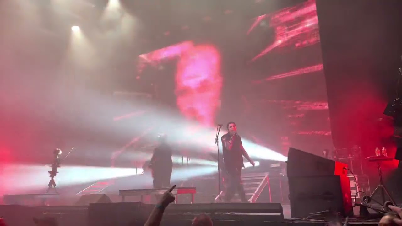 Motionless In White - Sign of Life | Live at Trinity of Terror Tour | Albany, NY | 11/18