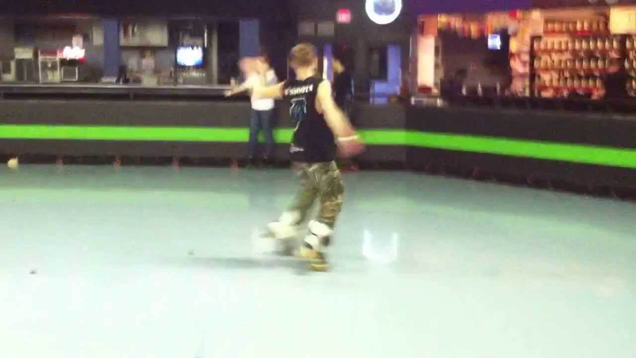 B SMOOTH ALL OUT JB SKATING