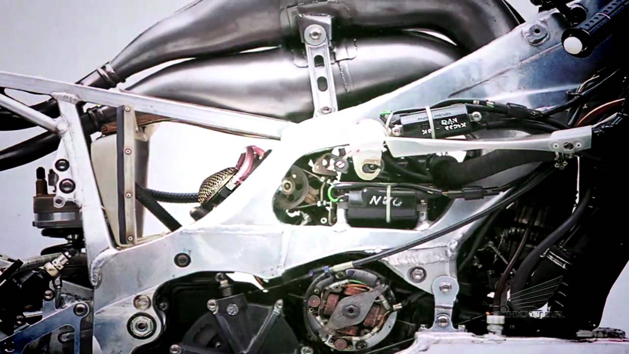 Honda NSR500: Величайшая машина Гран-при всех времен