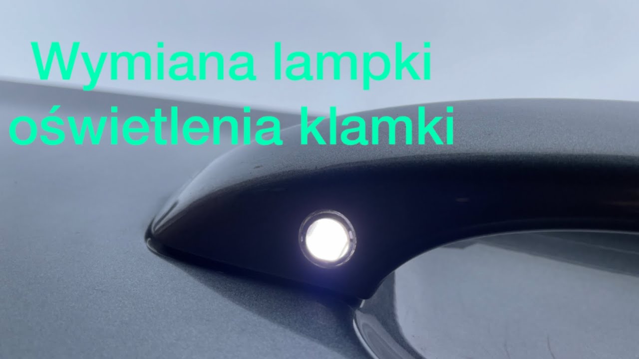 Audi A8 D4 2010-2016 wymieniamy oświetlenie led klamki drzwi pasażera. „Jan V8”
