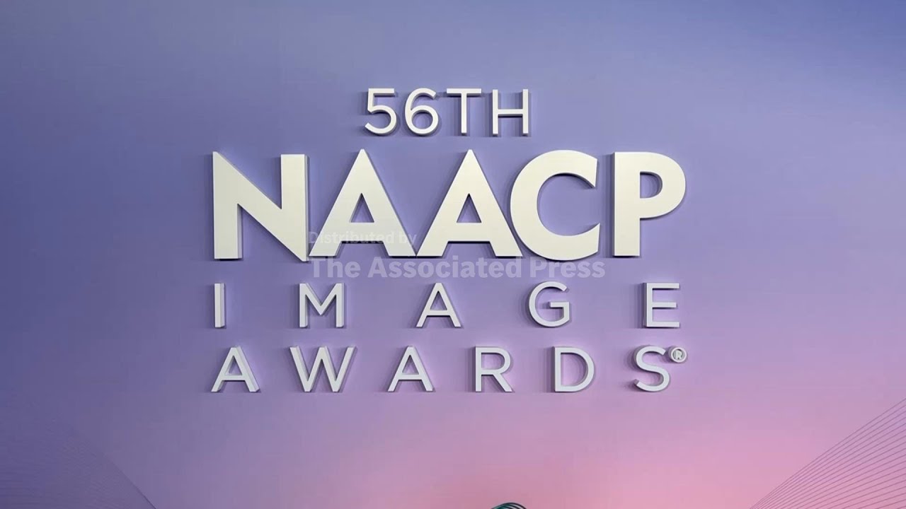 Deon Cole set to host the NAACP Image Awards