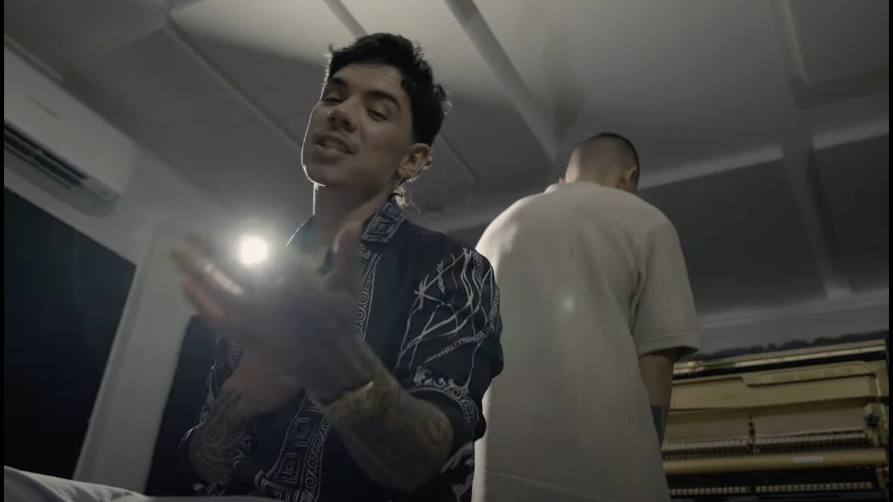 William Singe & EDY - Breathe (Official Music Video)