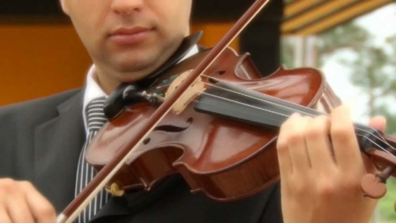 Giovana Guastaldi e Danilo Gust - Ave Maria (violino)