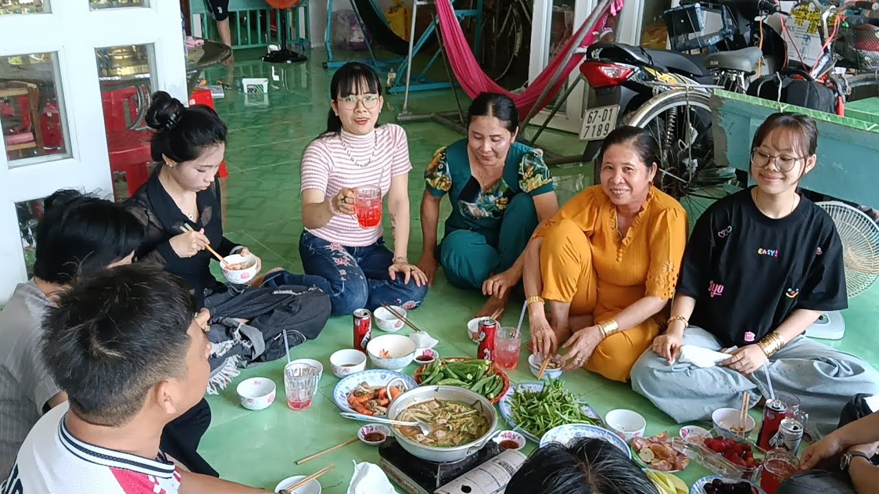 Mùng 5 Tết 2026 Ăn Uống Vui Vẻ Cùng Gia Đình #viralvideo 