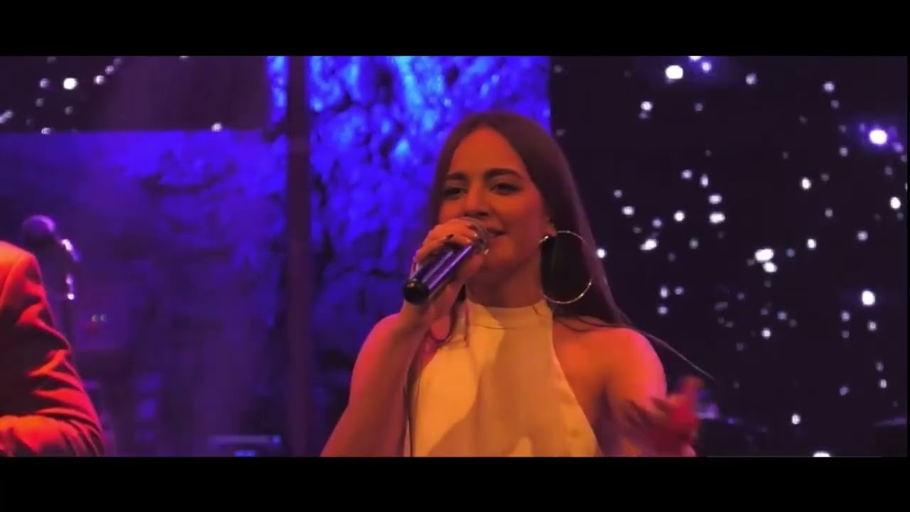 Ria Ellinidou - Μακης Τσικος  - 2022 - Γραμμες 'Live'
