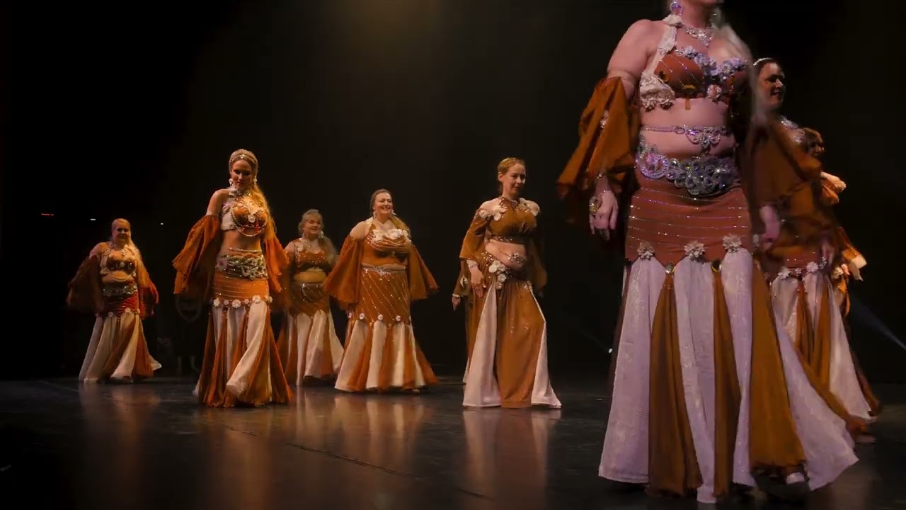 Tantsustuudio Alhambra  rühm Smaragd - Fantaasia kõhutants 