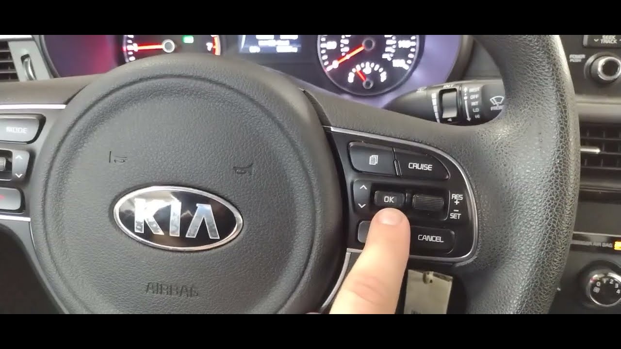 Сброс индикатора уровня масла / технического обслуживания KIA OPTIMA 2017 года