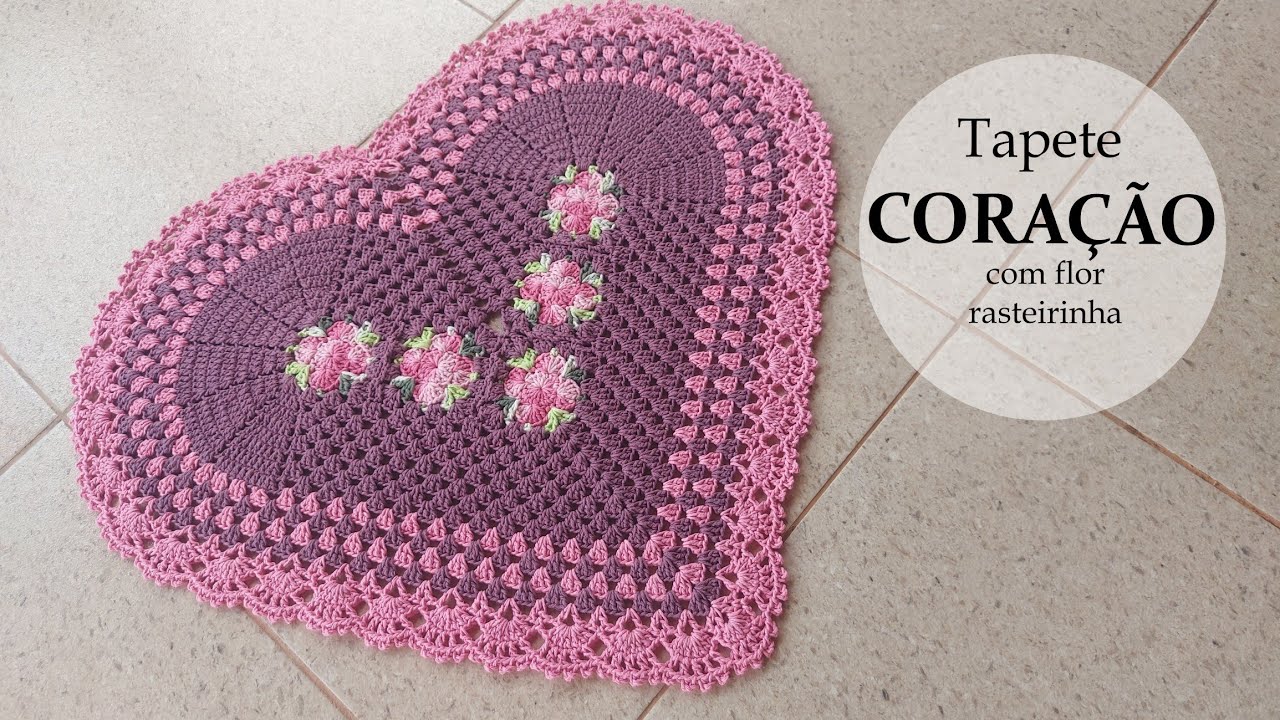 Tapete Coração com flor rasteira