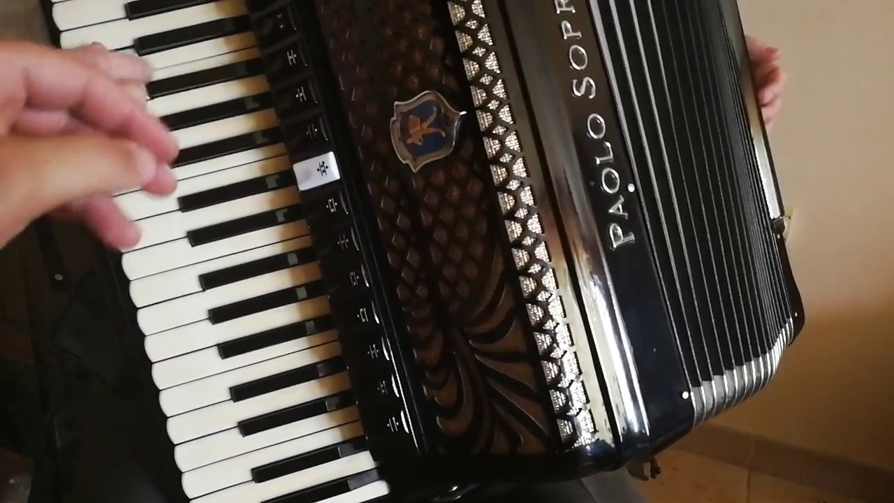 Paolo Soprani Super Paolo 120 Bass Double Cassotto Accordion Fisarmonica + Case (1)