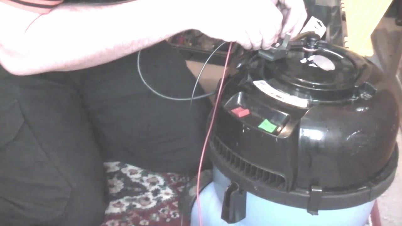 A 2015 Numatic Henry HVR200-12 Vacuum left out for the scrapman! Can we fix him?