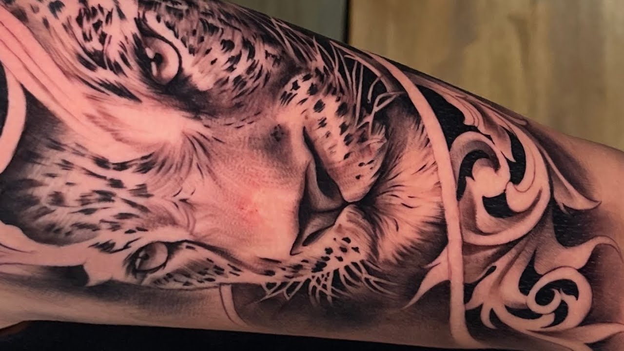 ONÇA COM ARABESCOS - TATUANDO EM TEMPO REAL #7 - LOCKINK