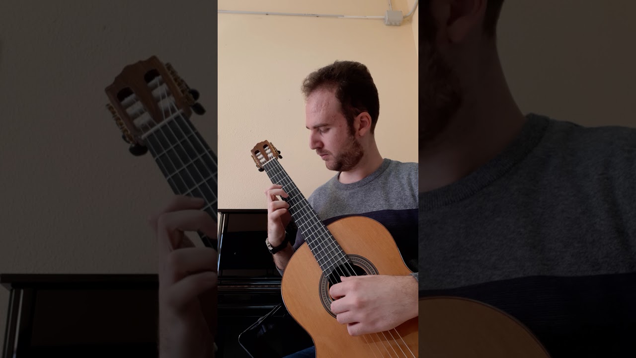 Sarabanda y Giga de la Suit 997 de J.S. Bach sin repeticiones y con piano de fondo