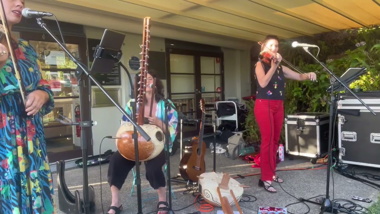 The Roof Is Off - Miriam Lieberman Trio - Live at Watsons Bay Concert