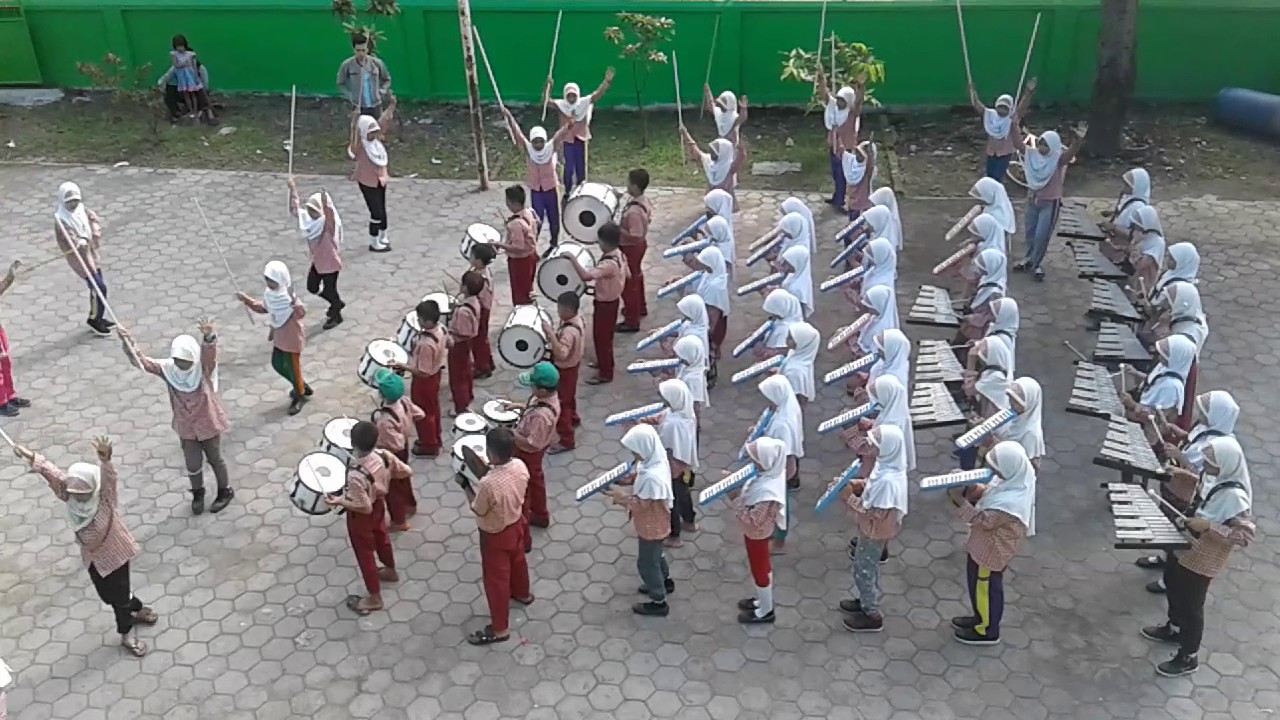 MI KRAMAT JEGU MARCHING BAND
