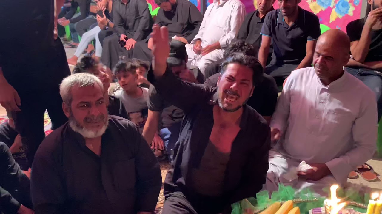 الله يساعد كلب كل فاكد عزيز والدالشهيد يشكك ثيابه علافراق ولده  انظروليدالديواني شسوه بيهم