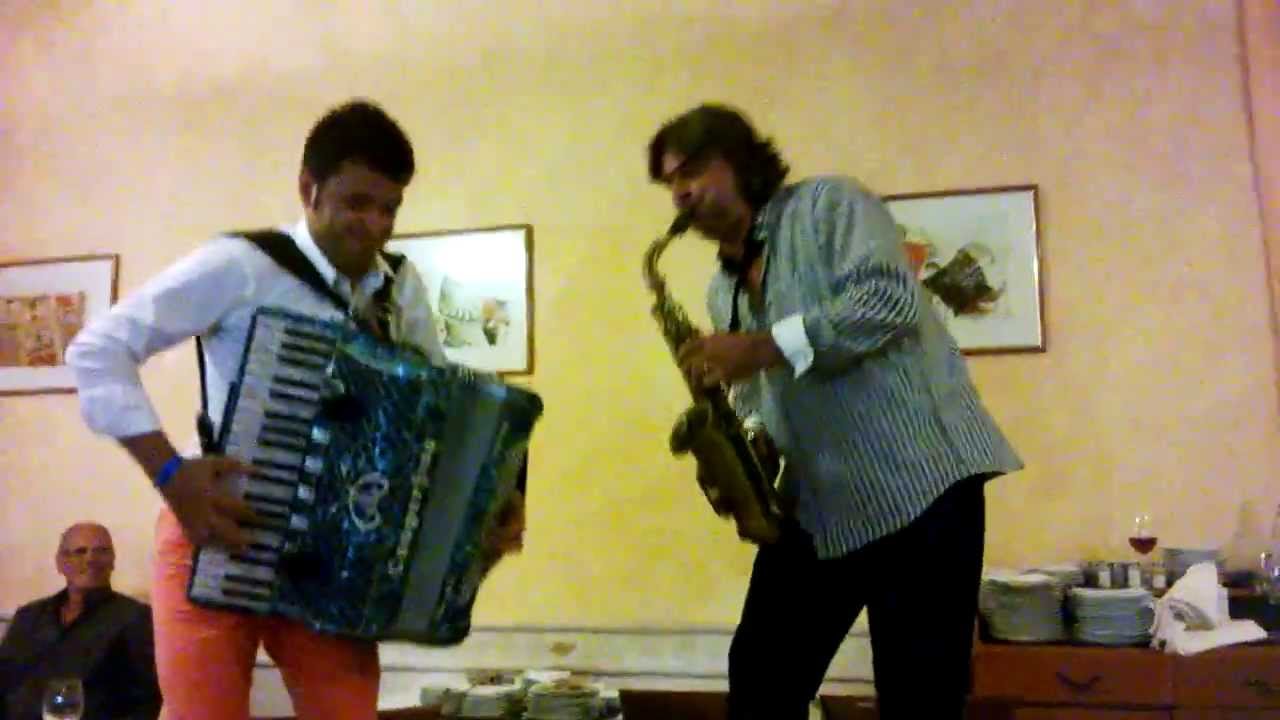 Andrea Marangoni ft. Matteo Bensi