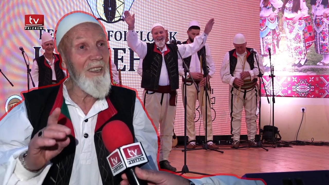Plaku 81 vjeçar mahnit publikun me zërin e tij,  emocionohet teksa rrëfen për momentet nga odat