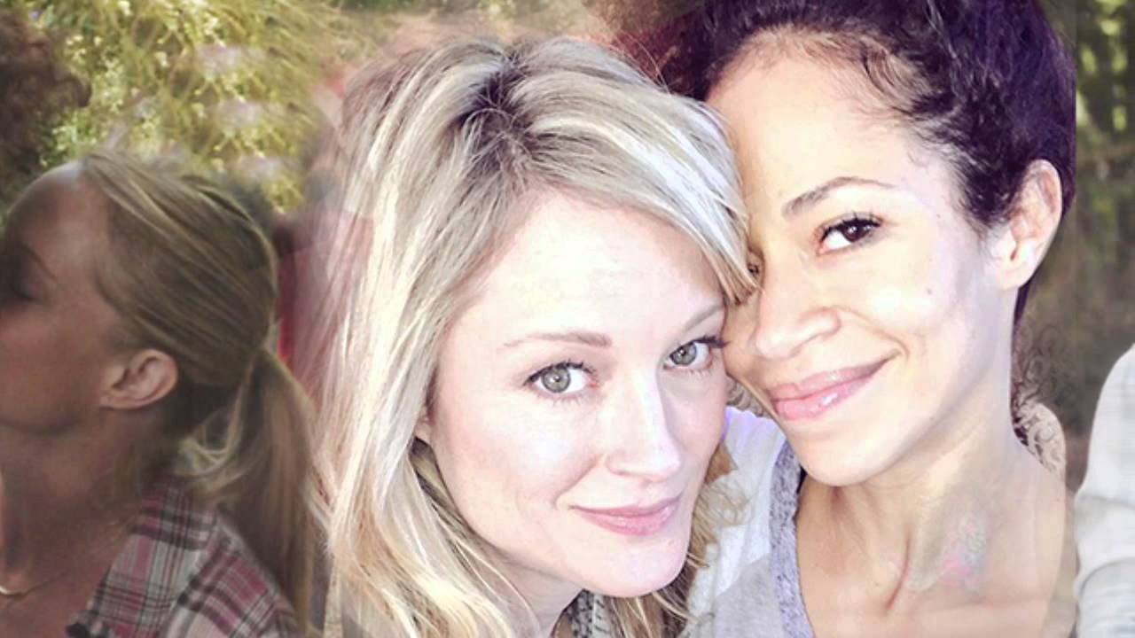 Teri Polo & Sherri Saum || Love Me Like You Do