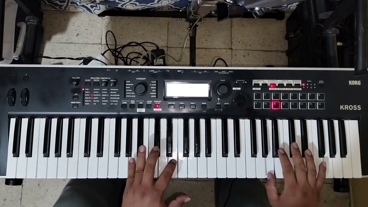 ESA NOCHE   JUNIOR KLAN - Piano Teclado Tutorial