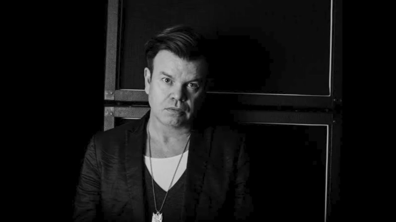 Paul Oakenfold - Full On Fluoro 16 (28 08 2012)