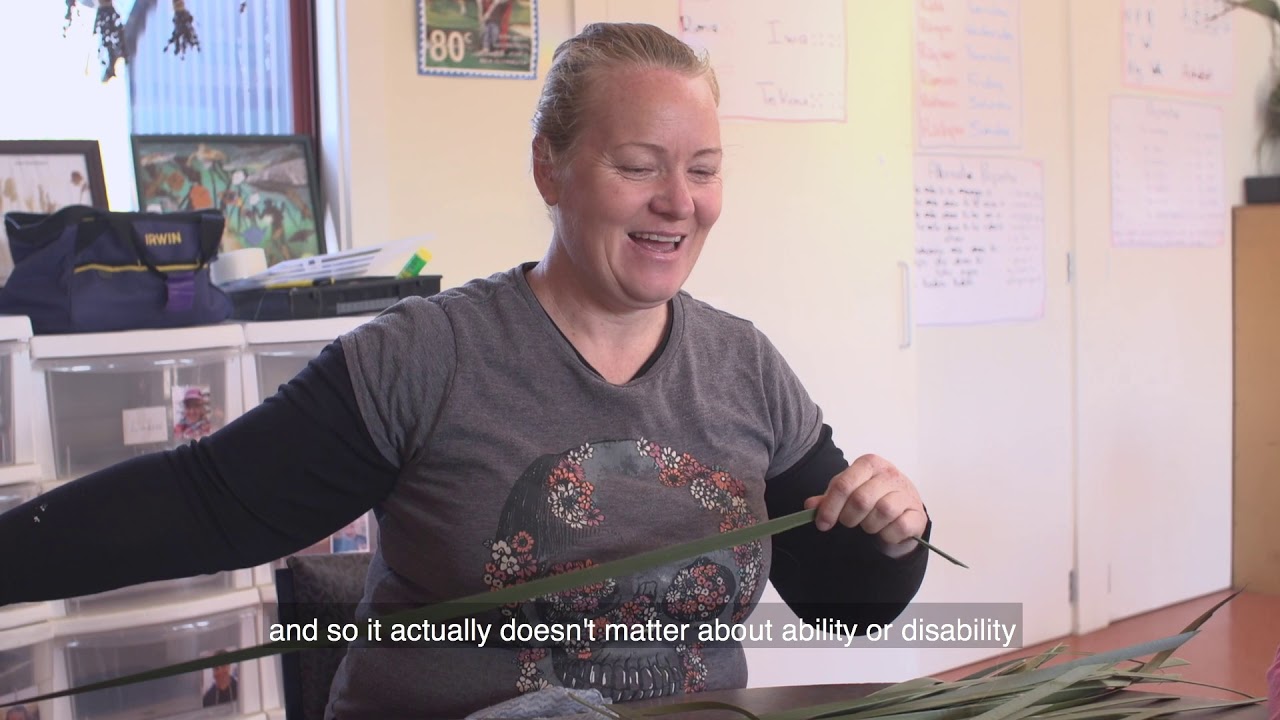 Hohepa Social Media Video - Weaving | New Zealand Broadcasting School