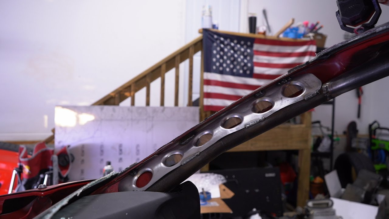 Roll Cage Gets Dimple Dye Gussets