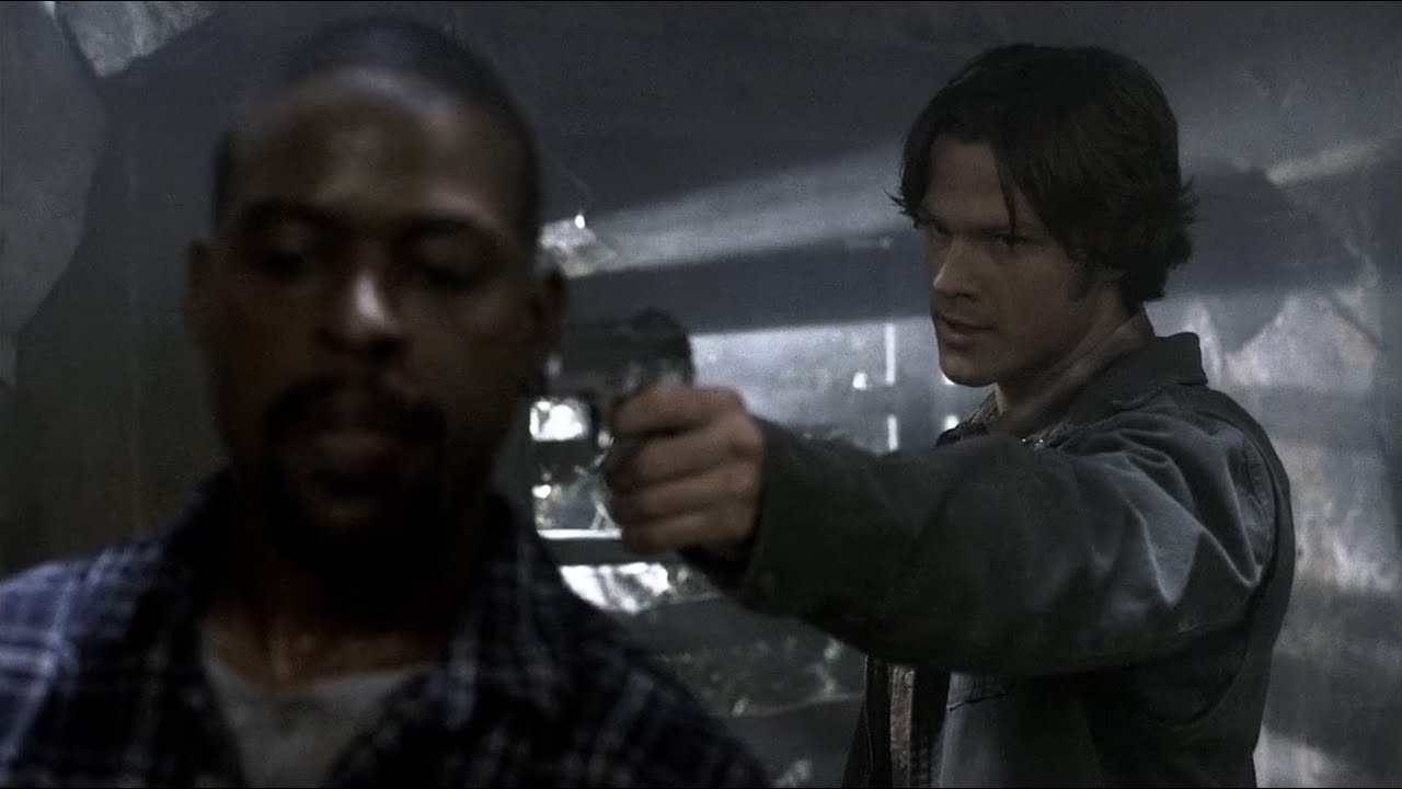 Sam Winchester Vs Gordon Walker | Supernatural 2x10-Latino