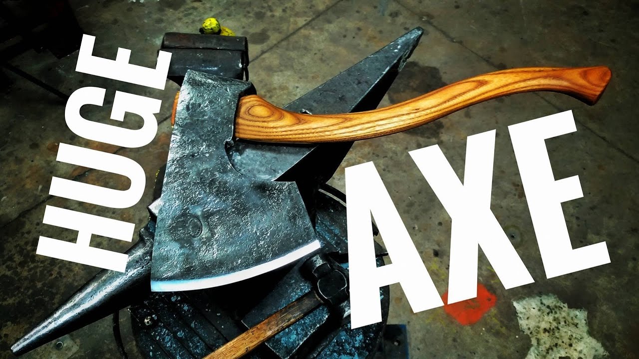 Blacksmithing a HUGE Norwegian Broad Axe