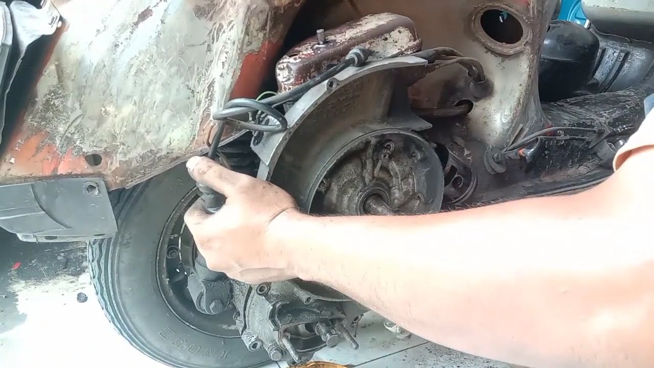 How to fix 2nd gear jumping on a Vespa PX 150