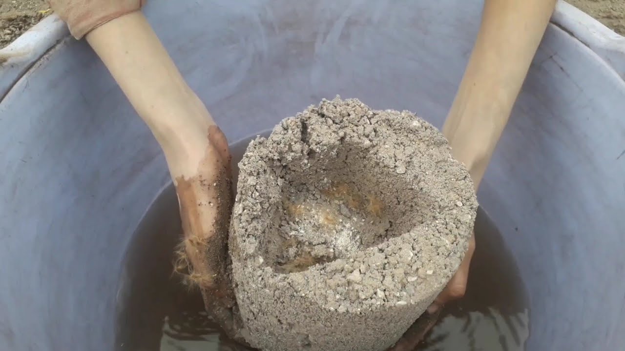 Bajri hole Bucket huge shapes🤍🤍 crumbling in water+dry tub mouthwatering ASMR crumbling video 💦💦💦🥁