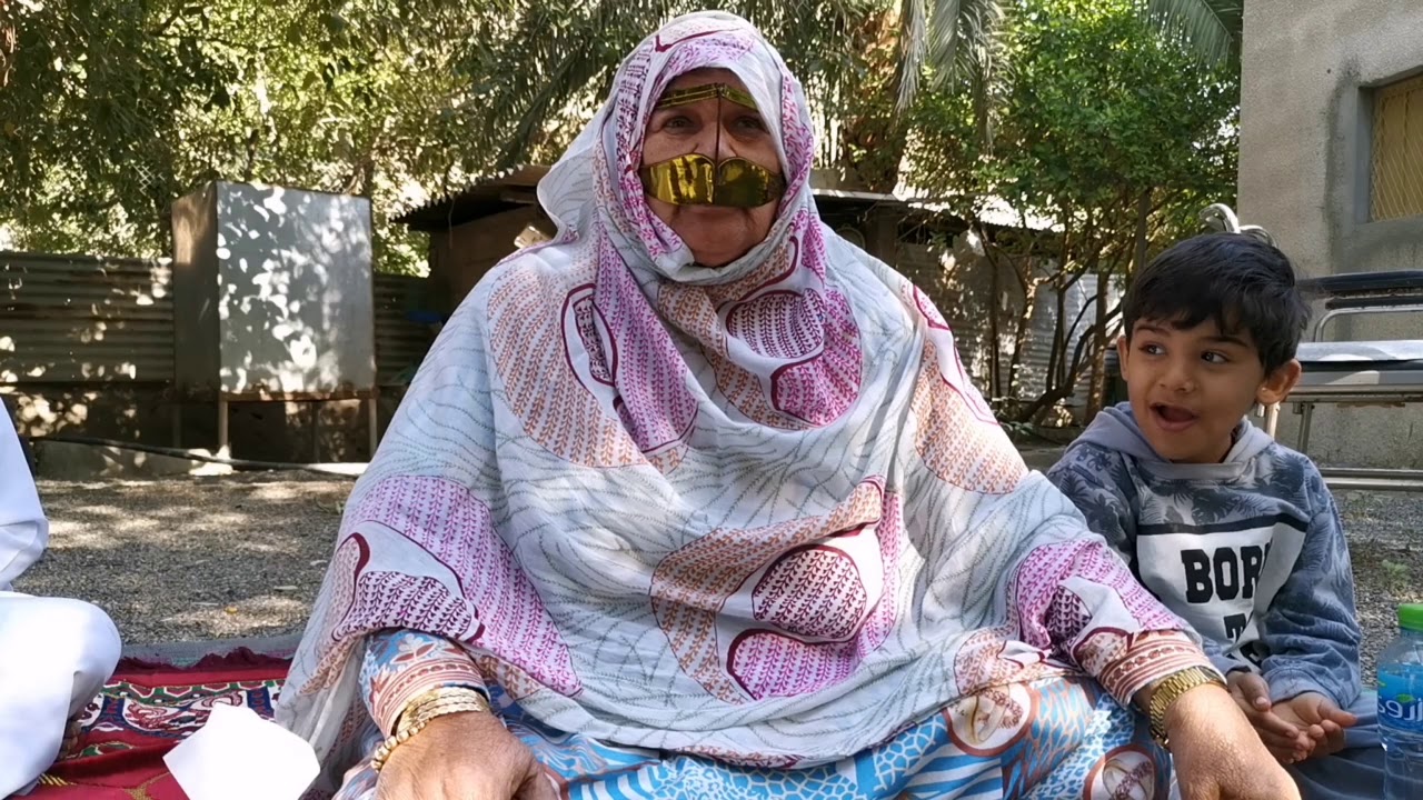 لقاء مميز وغني بالمعلومات مع الوالده أم حامد وحديثها عن منطقة يبسه وحياة زمان أول #رحاب_الظنحاني