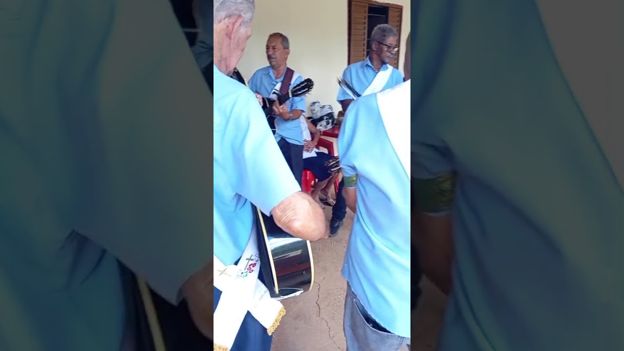 Canto de Reis - Chegada. Terno de Folia Estrela de Belém. Montes Claros - MG.