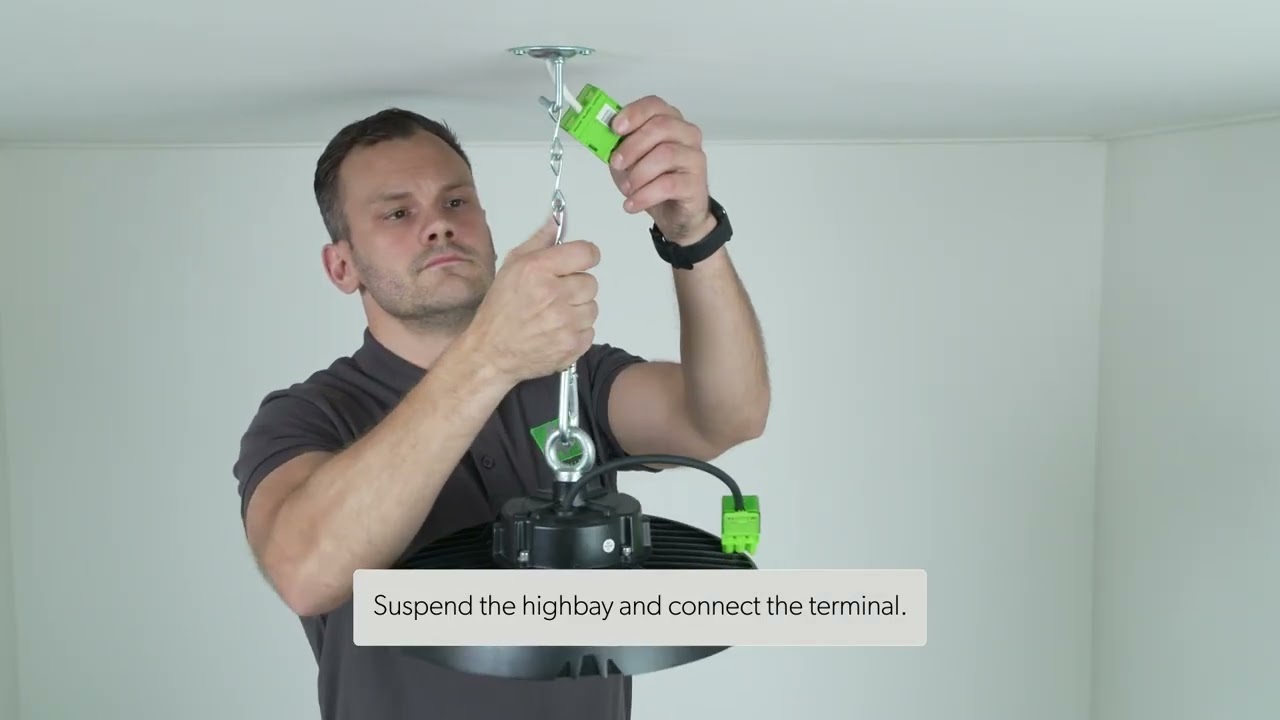 How to install 4lite&rsquo;s  LED highbay | Screwfix