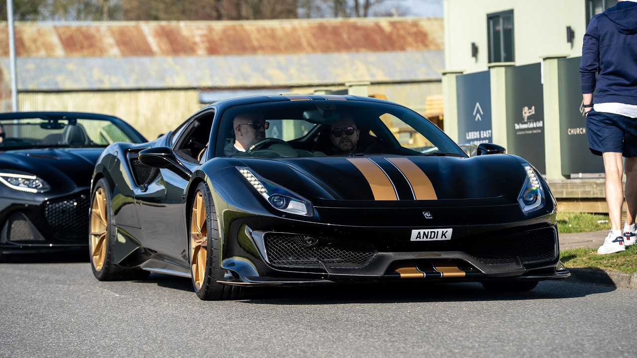 Crazy Supercar Traffic Jam SCUK DMB Collection Meet - Lamborghini, Porsche, Ferrari, Mclaren!