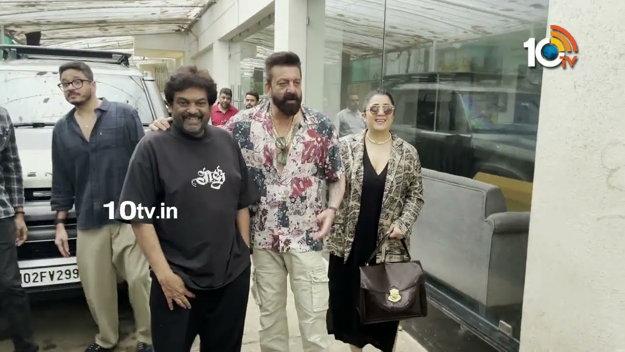 డబుల్ ఇస్మార్ట్ ప్రమోషన్స్‎లో పూరి, చార్మీ కౌర్ | Double Ismart | Puri Jagannadh | Charmy Kaur