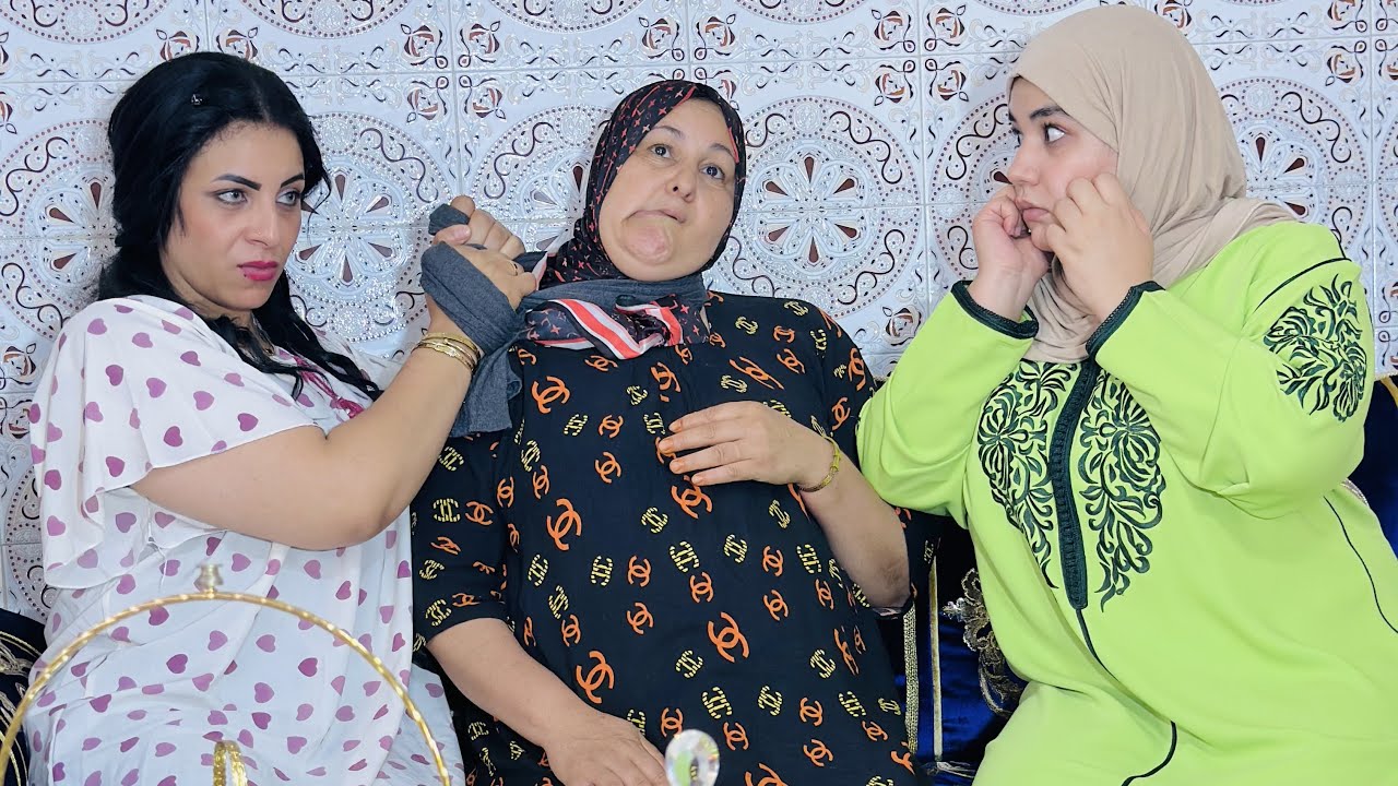 فيلم قصير : كتكرفص على عدوزتها المعاقة بدون سبب..😱 ولكن ولدها غدي...(شاهد الصدمة)