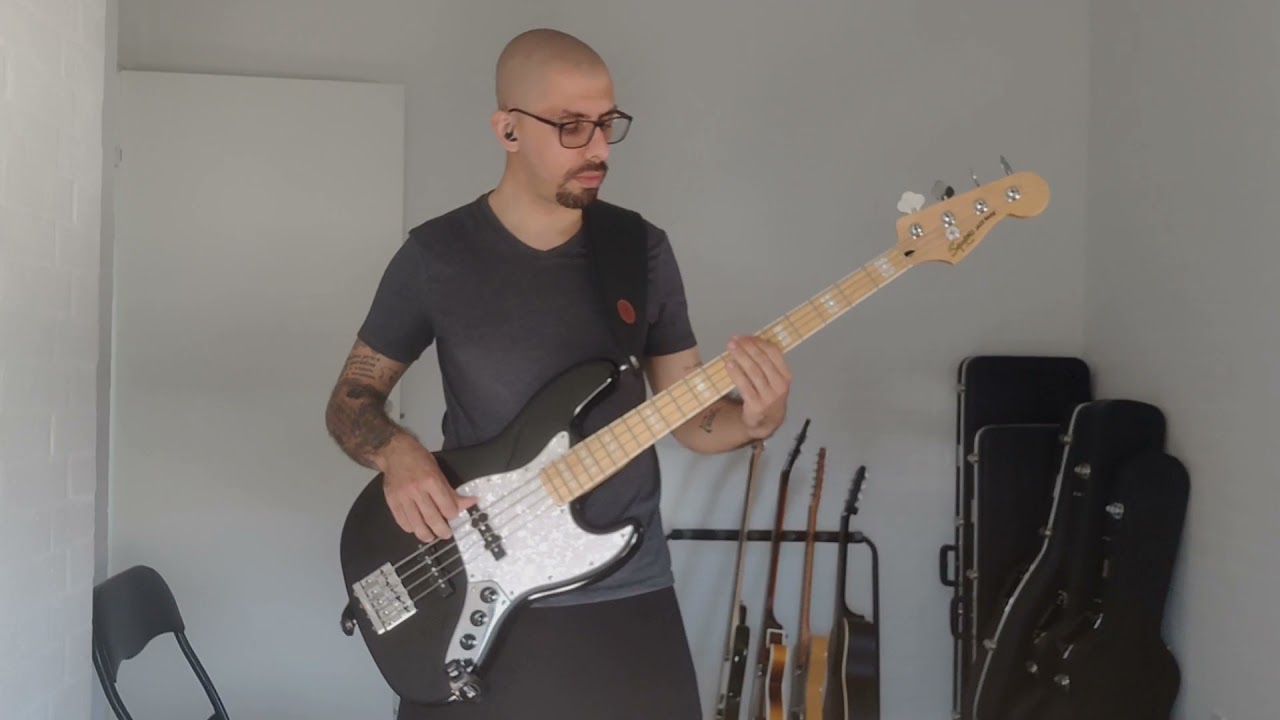 Moptop - Paris (bass cover)
