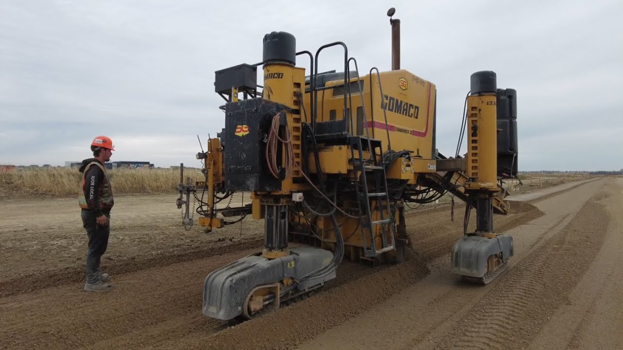 Preparing mono-berm for the Concrete