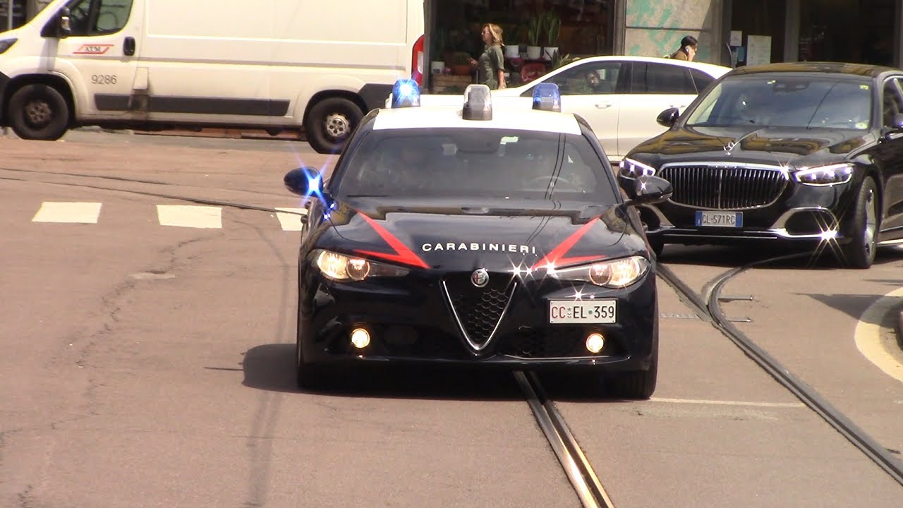 CARABINIERI IN SIRENA SCORTANO PRESIDENTE DEL QATAR AL-THANI AI FUNERALI DI SILVIO BERLUSCONI