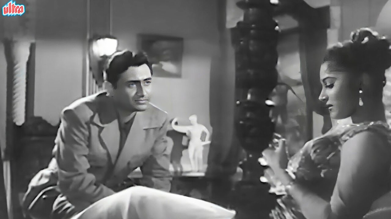 मुझे सिर्फ़ एक तोता पसंद है... गूँगा तोता! - वहीदा का रिश्वत vs देव आनंद का ईमान! Scene  | C.I.D