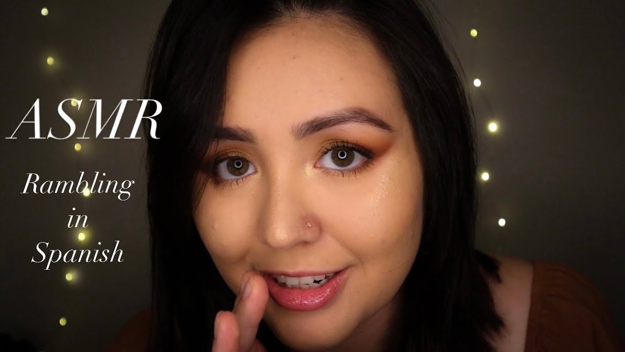ASMR Rambling in Spanish | mouth sounds, close whispering
